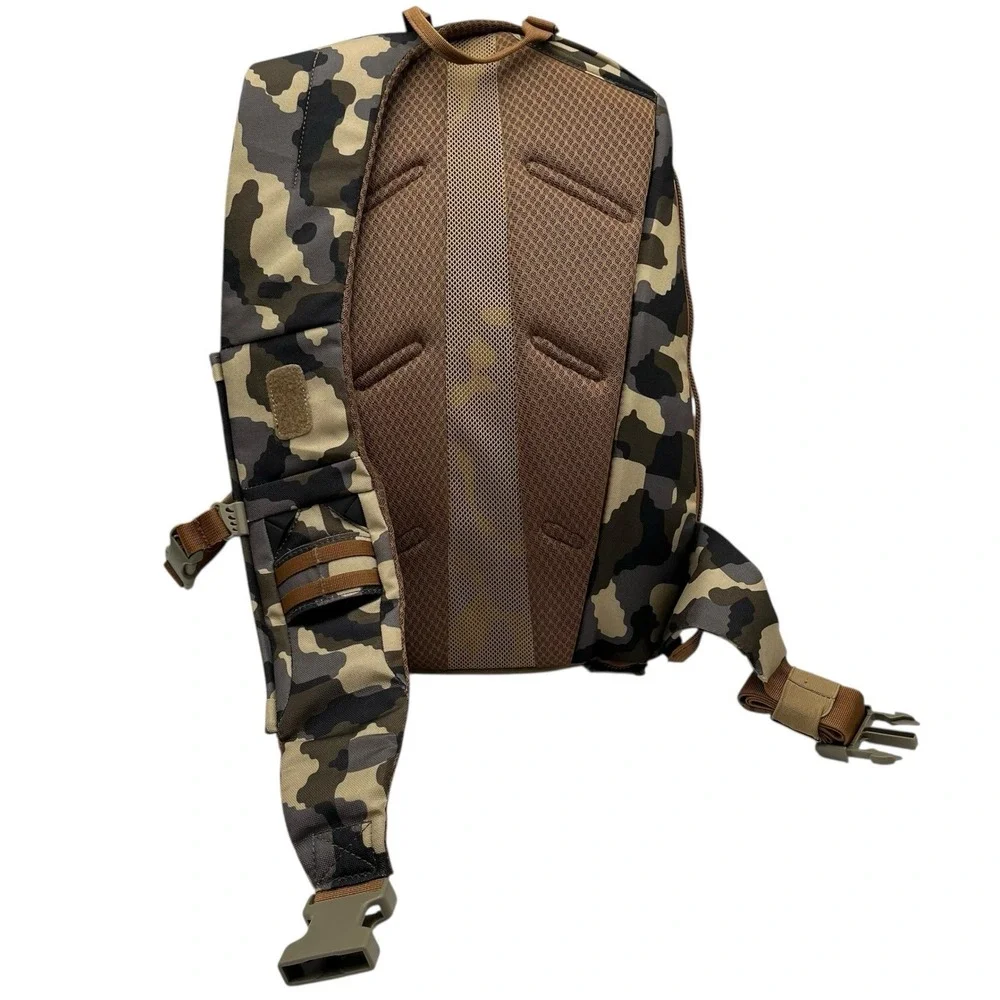 Umpqua Mens Fishing Outdoor Sling Pack Camo Print ZS2 Steamboat 1200